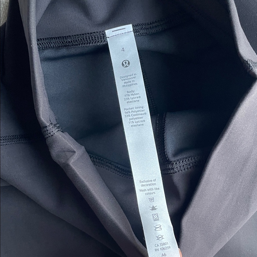 NWT lululemon Wunder Train High-Rise Short 8" - size 4 - Picture 7 of 16